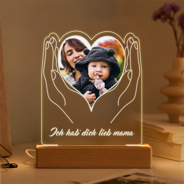Personalisierte Herz-Hände-Lampe mit Foto und Text