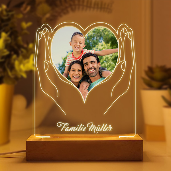 Personalisierte Herz-Hände-Lampe mit Foto und Text