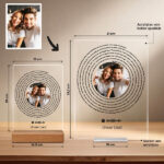 Miniaturansicht von Tafel mit Spotify-Songtext in Spirale und deinem personalisierten Foto