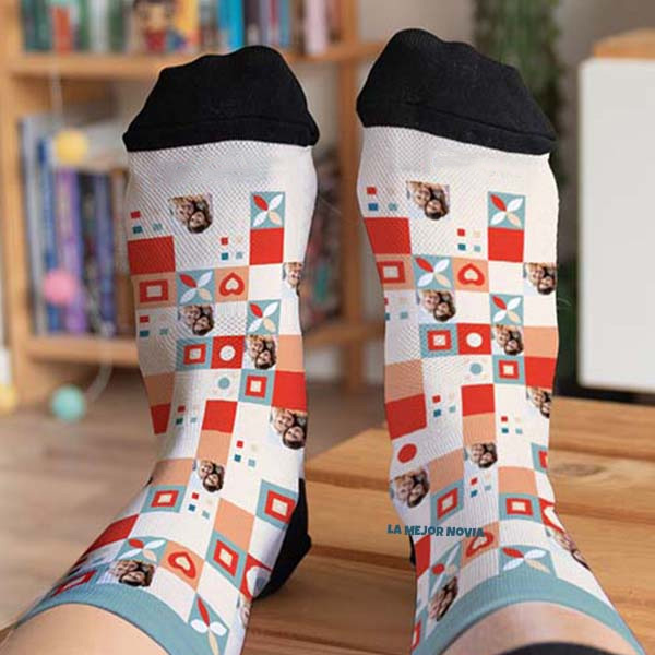 Personalisierte Socken mit Icons, Foto und Text