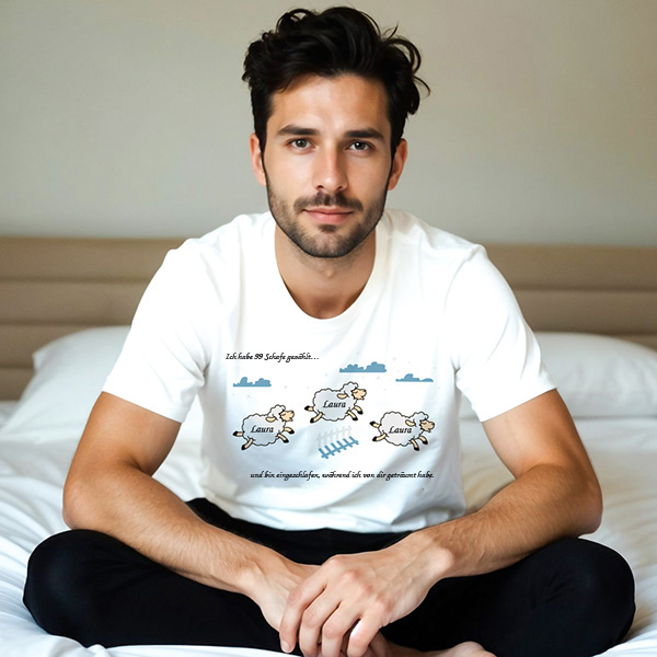 Pyjama „Schäfchen zählen“ für Sommer oder Winter mit personalisiertem Namen