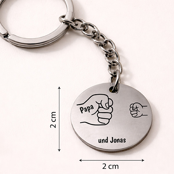 Runder Papa-Schlüsselanhänger mit Faust-Design und personalisierten Namen