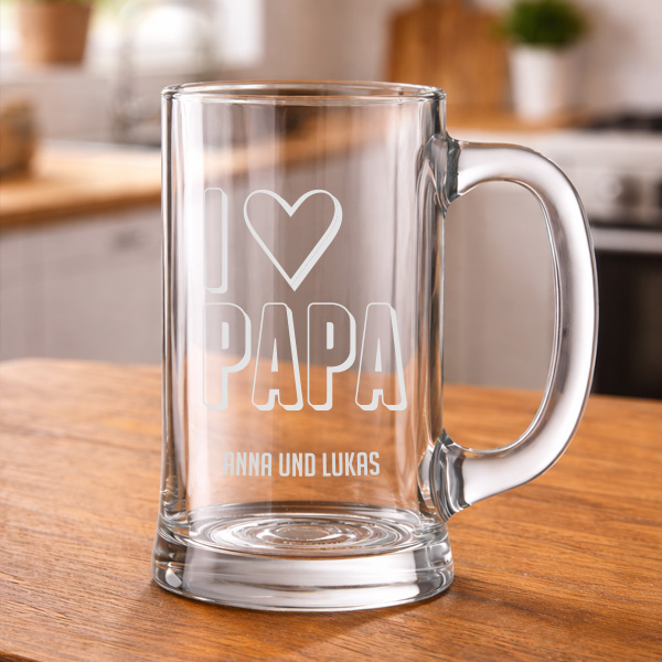 Bierkrug I Love Papa mit personalisiertem Text