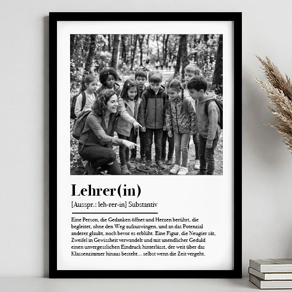 Schwarz-Weiß-Poster mit Lehrerdefinition und personalisierten Fotos