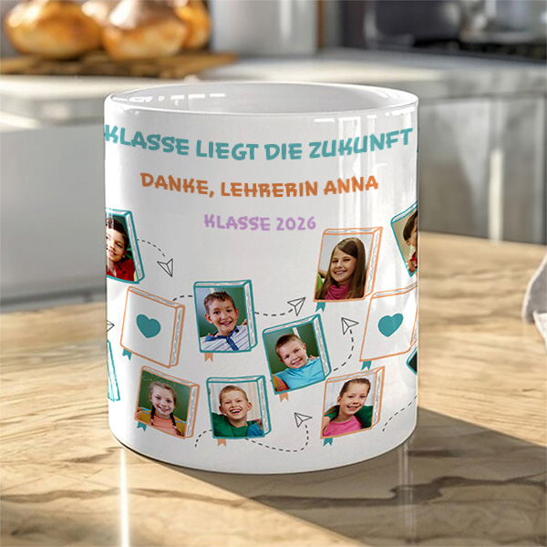 Personalisierte Tasse mit Schülerfotos und Text