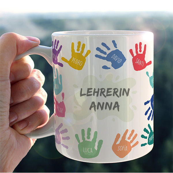 Personalisierte Tasse Bunte Hände mit Namen und Text
