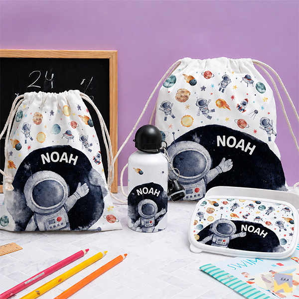Personalisierte Kinder-Brotdose Astronaut im Weltraum
