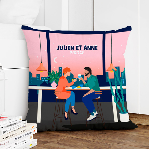 Coussin Illustration de Couple avec Noms et Texte personnalisé