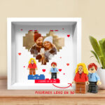 Vignette de Tableau avec minifigurines Lego, cœur avec photo et texte personnalisé