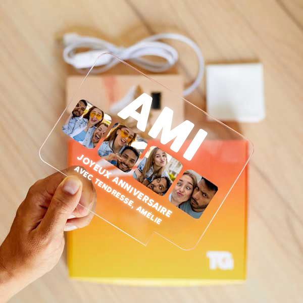 Lampe Amie avec quatre photos et texte personnalisée