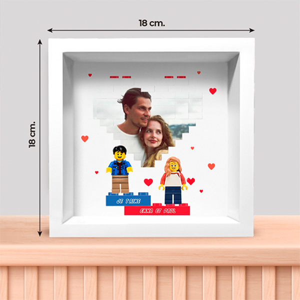 Tableau avec minifigurines Lego, cœur avec photo et texte personnalisé