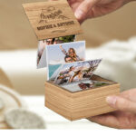 Vignette de Boîte à Photos Accordéon Personnalisée pour Couples