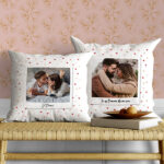 Vignette de Coussin Polaroid avec Cœurs avec Photo et Texte personnalisé