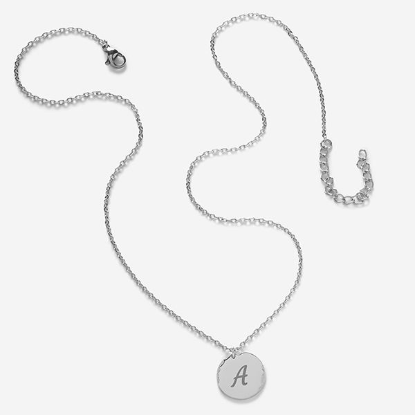 Collier rond avec écailles et texte personnalisé