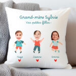 Vignette de Coussin avec texte, prénoms et personnages avec photo personnalisés