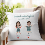 Vignette de Coussin avec texte, prénoms et personnages avec photo personnalisés