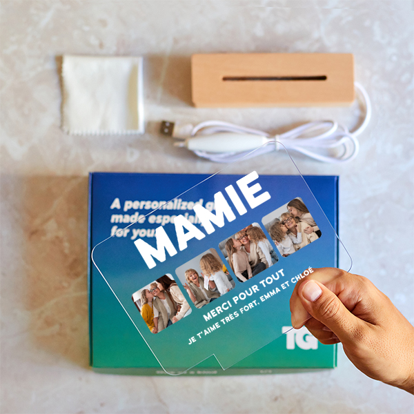 Lampe Grand-mère avec quatre photos et texte personnalisé