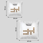 Vignette de Coussin design Scrabble avec texte et prénoms personnalisés