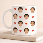 Mug avec cœurs et photos personnalisées Vignette de Mug avec cœurs et photos personnalisées