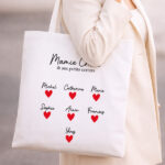 Vignette de Tote bag avec cœurs et prénoms personnalisés