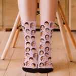 Vignette de Chaussettes Roses pour Maman avec Visages à partir de Photos personnalisées