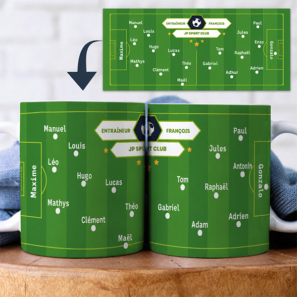 Tasse Terrain de Football avec Prénoms personnalisée