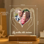 Miniatura di Lampada Mani a Cuore con Foto e Testo personalizzata