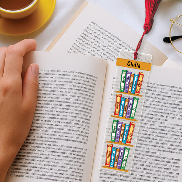 Segnalibro a forma di libri con nome personalizzato