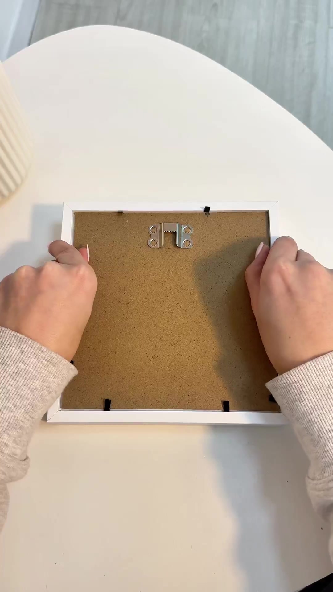 Vista previa de video de Quadro con minifigure Lego, 3 foto e testo personalizzato