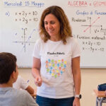 Miniatura di T-shirt Mani per Insegnanti con Nomi Personalizzati