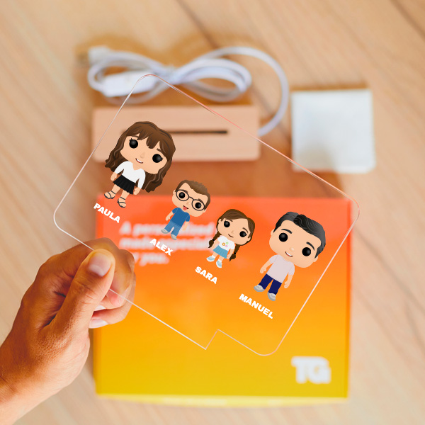 Candeeiro Funkos com Nomes personalizado