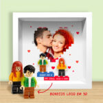 Miniatura de Quadro com minifiguras Lego, coração com foto e texto personalizado