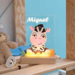 Miniatura de Candeeiro de Presença Infantil Animais com Nome Personalizado