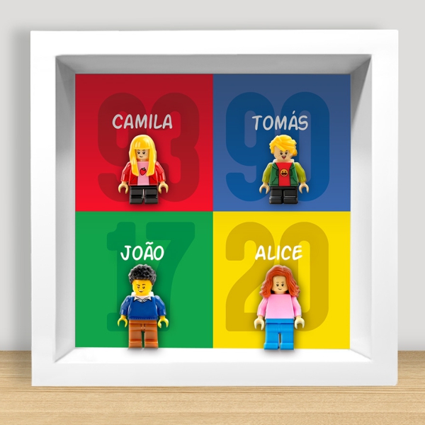 Quadro com minifiguras Lego, anos e nomes personalizados
