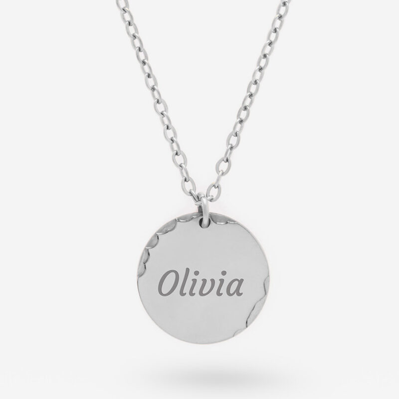 Colar redondo com escamas e texto personalizado