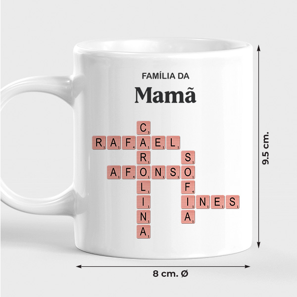 Caneca com design Scrabble com texto e nomes personalizados