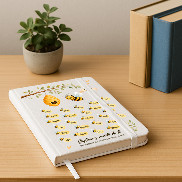 Caderno com Abelhinhas e Nomes personalizados