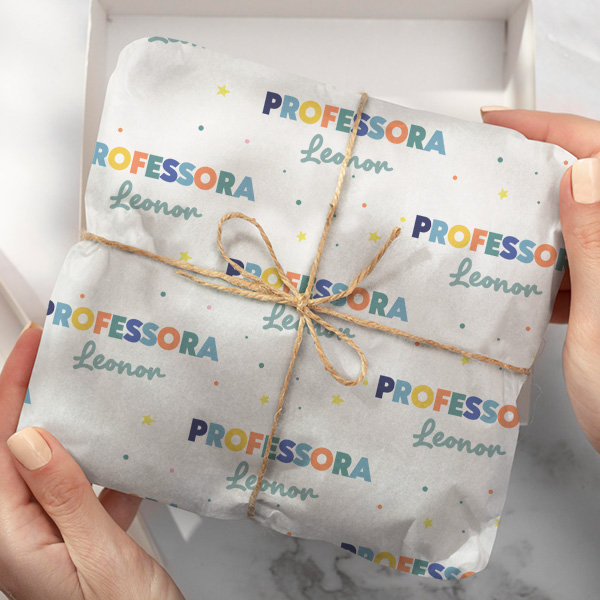 Papel de Embrulho para Professores Colorido com Nome Personalizado