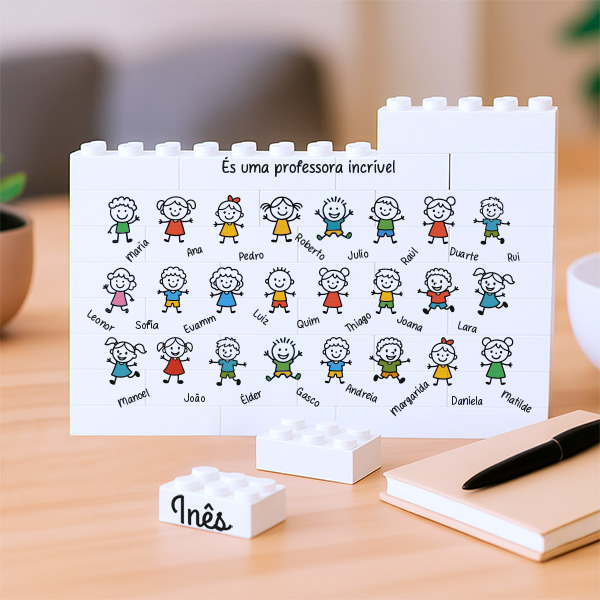 Puzzle de Blocos com Bonequinhos e Nomes personalizados
