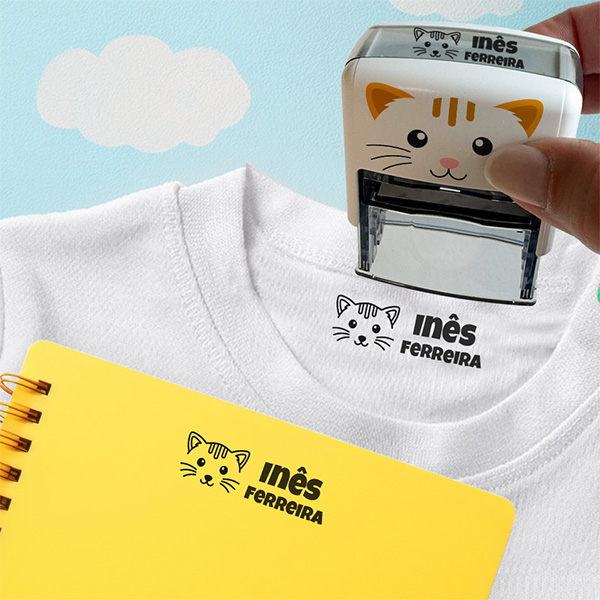 Carimbo Infantil para Roupa com Nome e Desenho Personalizado