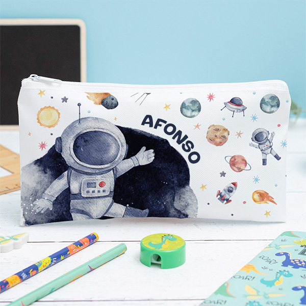 Estojo Infantil Astronauta no Espaço Personalizado