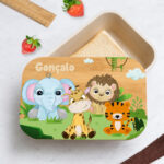 Miniatura de Lancheira com Tampa de Madeira Infantil Animais da Selva Personalizada