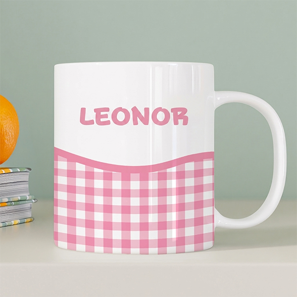 Caneca Infantil Inquebrável Xadrez com Nome Personalizada