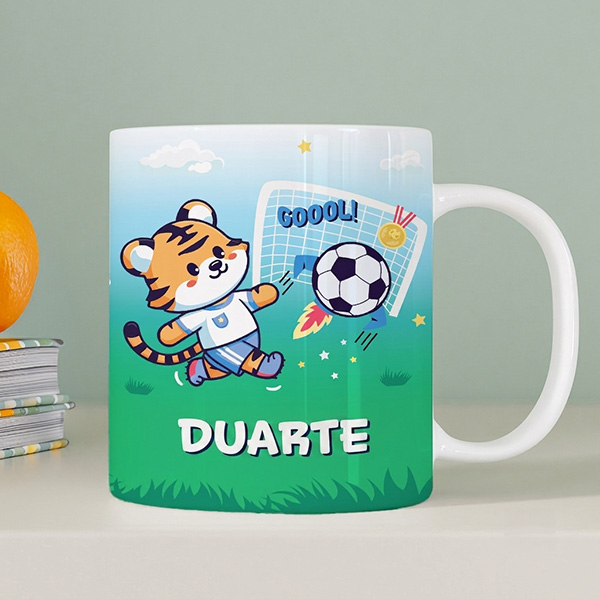 Caneca Infantil Inquebrável Futebol com Nome Personalizada