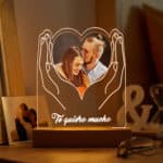 Miniatura de Lámpara Manos Corazón con Foto y Texto personalizada