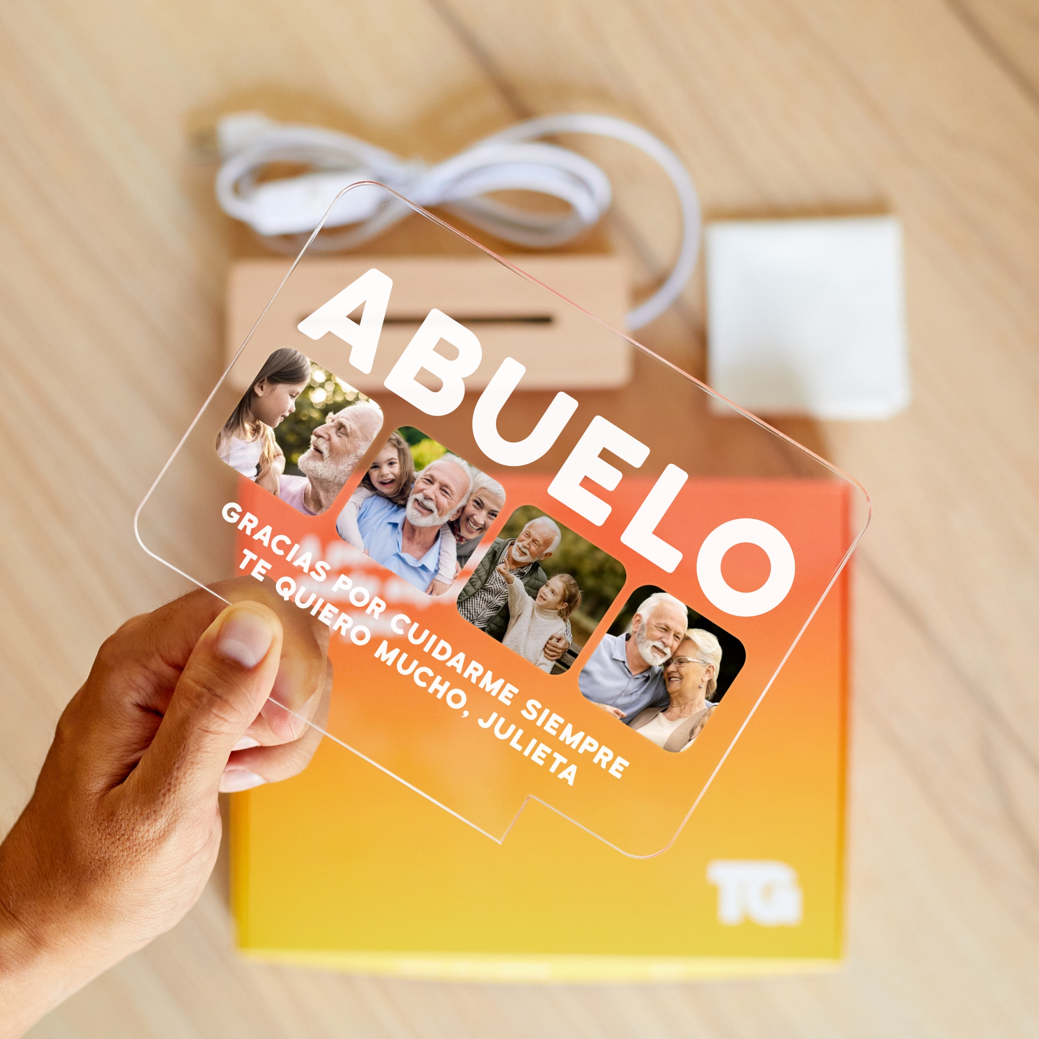 Lámpara Abuelo con Cuatro Fotos y Texto personalizada