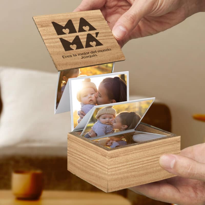 Caja de Fotos Acordeón Mamá Corazones con Texto personalizada