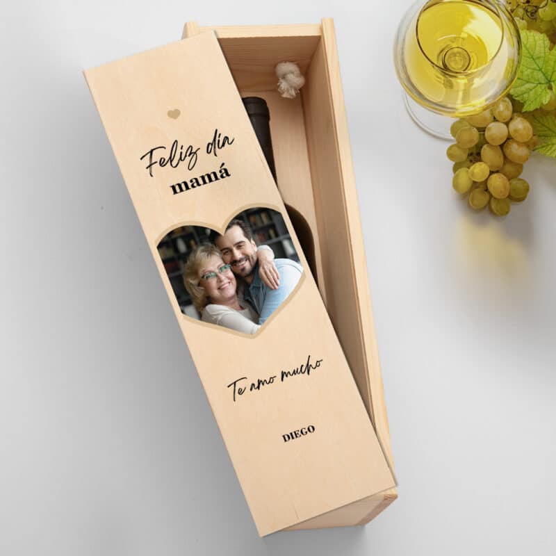 Caja de Vino Corazón con Foto y Texto personalizada