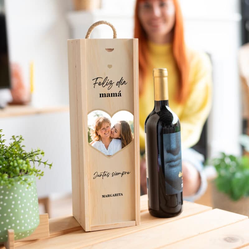 Caja de Vino Corazón con Foto y Texto personalizada