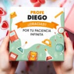 Miniatura de Caja de Dulces Pequeña Material Escolar con Nombre y Texto personalizada